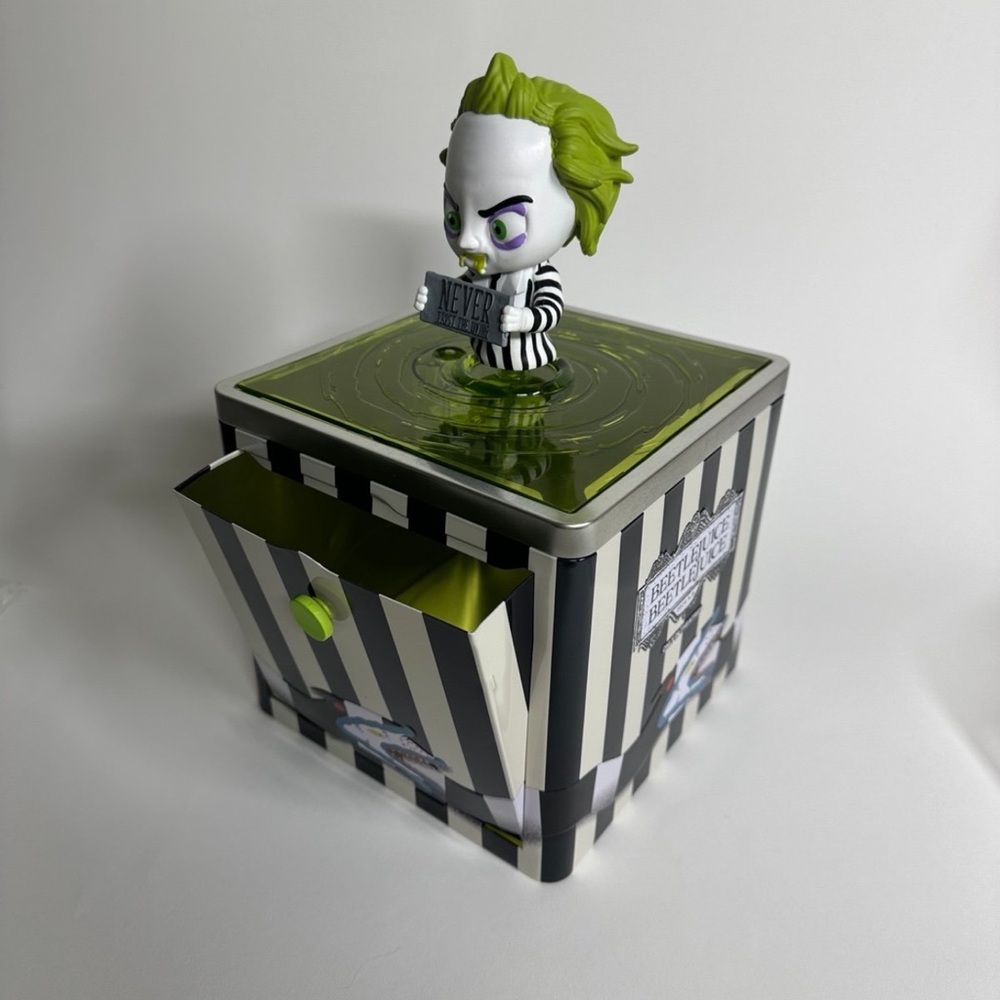 beetlejuice cup and bucket bundle